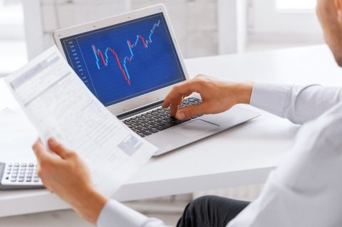 تصميم تطبيق لتوصيل الأفراد 1 online trade